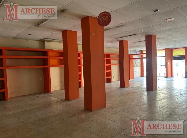 Local comercial · 162m² · 1 Ambiente
