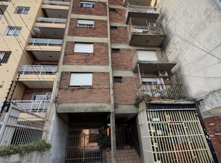 Departamento · 50m² · 2 Ambientes · 1 Cochera