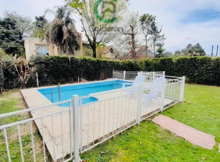 Casa · 100m² · 3 Ambientes · 3 Cocheras