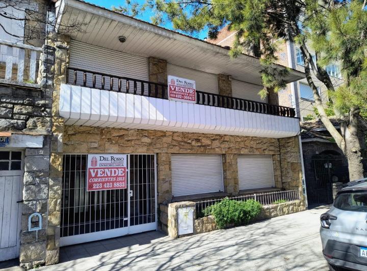 Casa · 182m² · 5 Ambientes · 1 Cochera