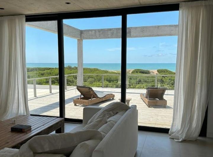 Casa · 418m² · 8 Ambientes