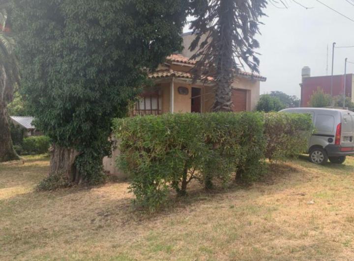 Casa · 80m² · 3 Ambientes · 1 Cochera