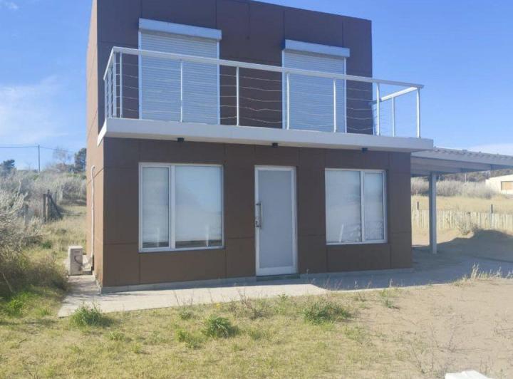 Casa · 135m² · 3 Ambientes · 1 Cochera