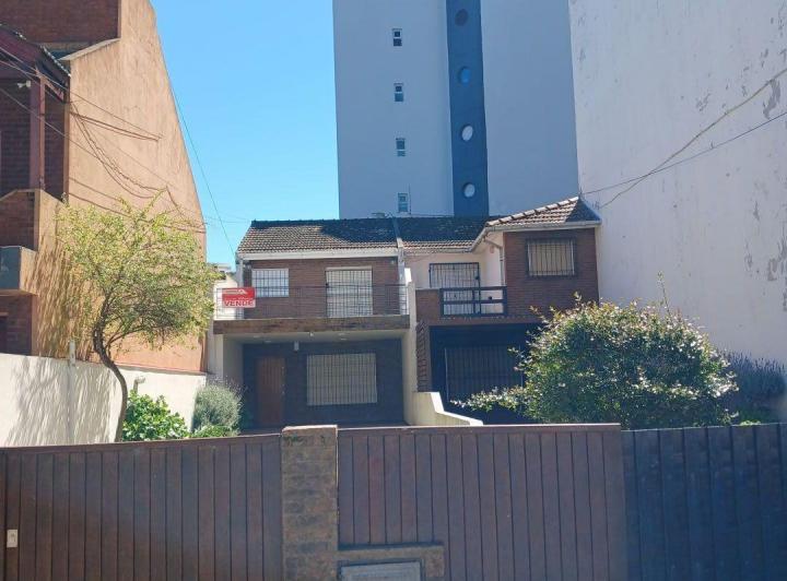 Casa · 63m² · 4 Ambientes