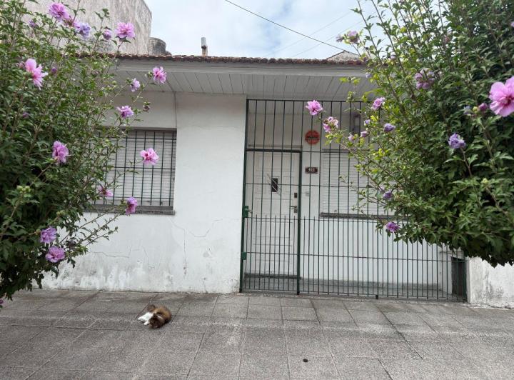 Casa · 98m² · 3 Ambientes · 1 Cochera