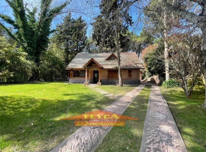 Casa · 129m² · 4 Ambientes · 1 Cochera