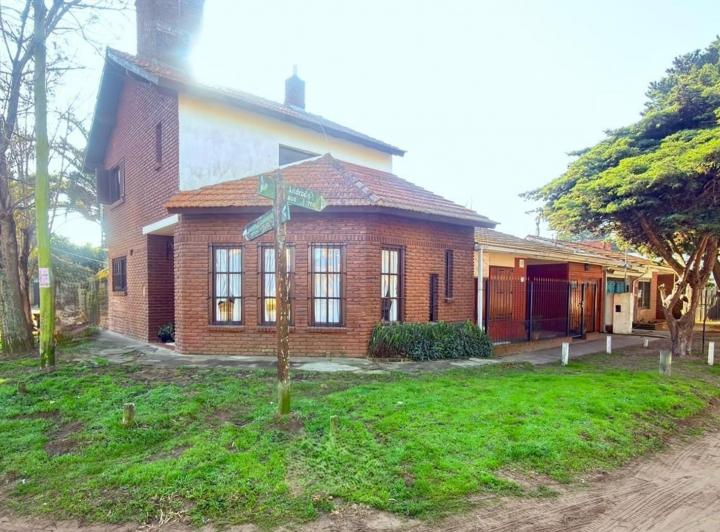 Casa · 85m² · 3 Ambientes · 1 Cochera