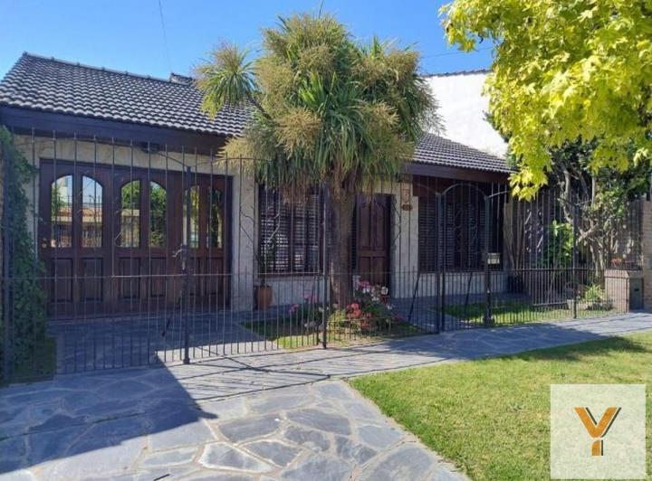 Casa · 130m² · 4 Ambientes