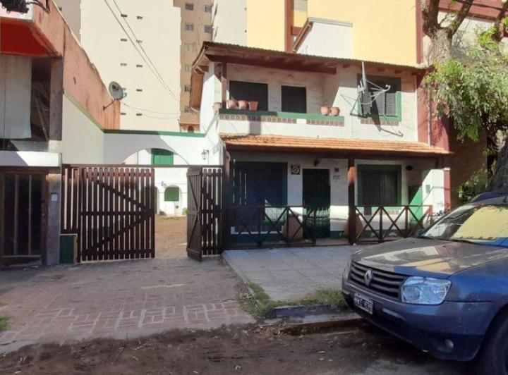 Casa · 75m² · 3 Ambientes · 1 Cochera