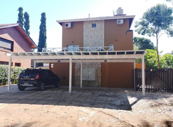 Casa · 62m² · 3 Dormitorios · 1 Cochera