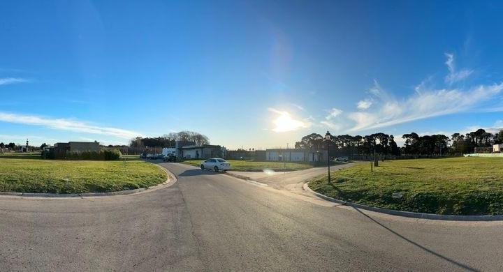 Terreno · 702m²