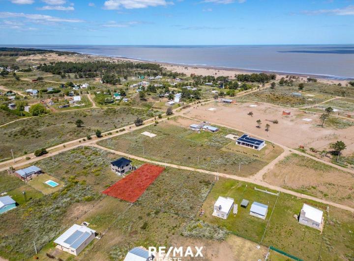 Terreno · 708m²