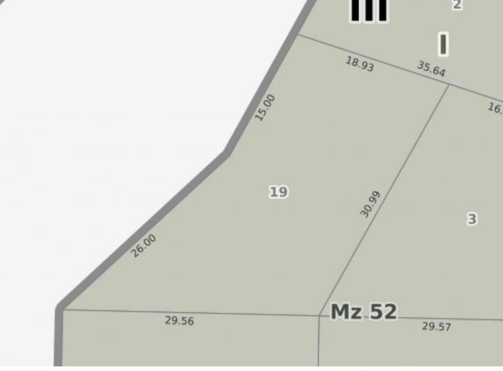 Terreno · 717m²
