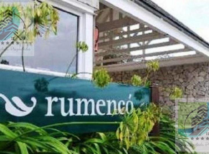 Terreno · 941m²