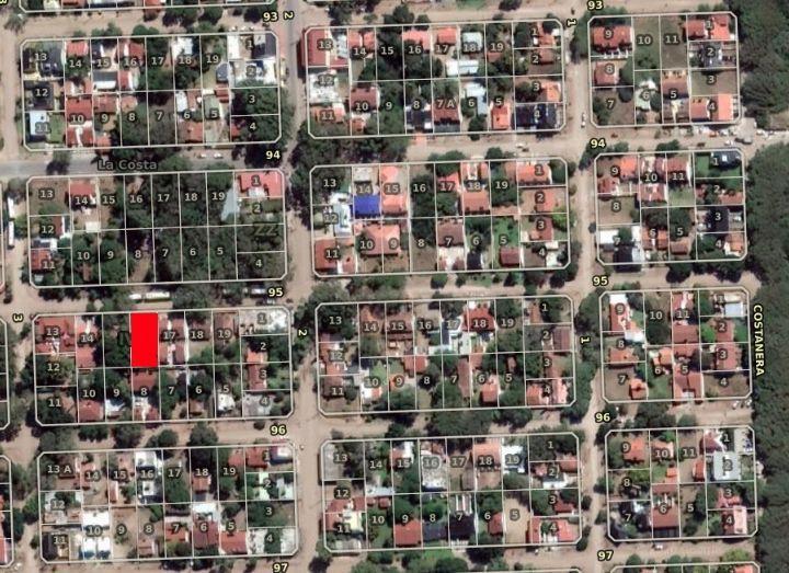 Terreno · 450m²