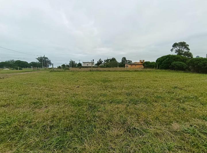 Terreno · 460m²