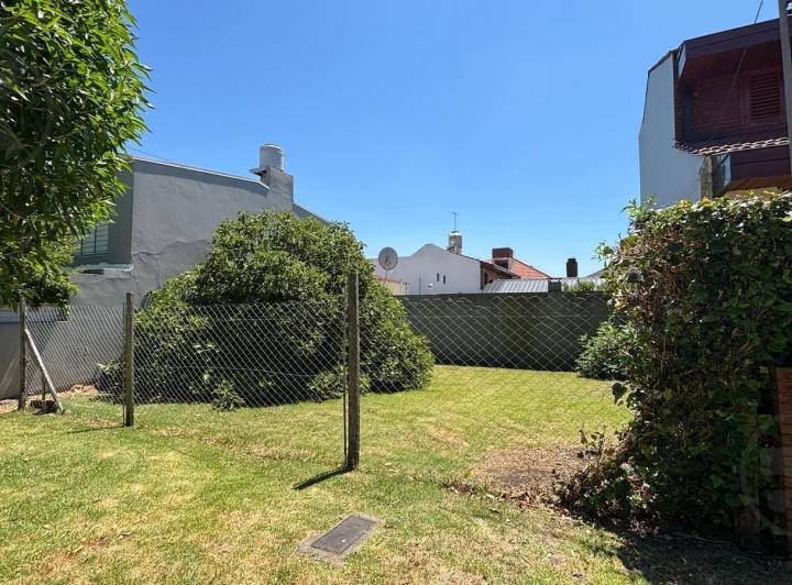 Terreno · 152m²