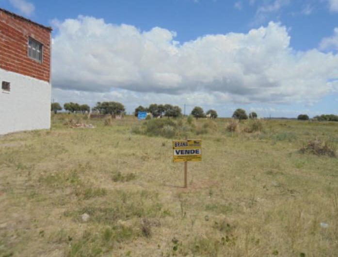 Terreno · 914m²