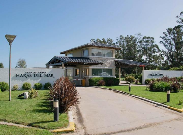 Terreno · 955m²