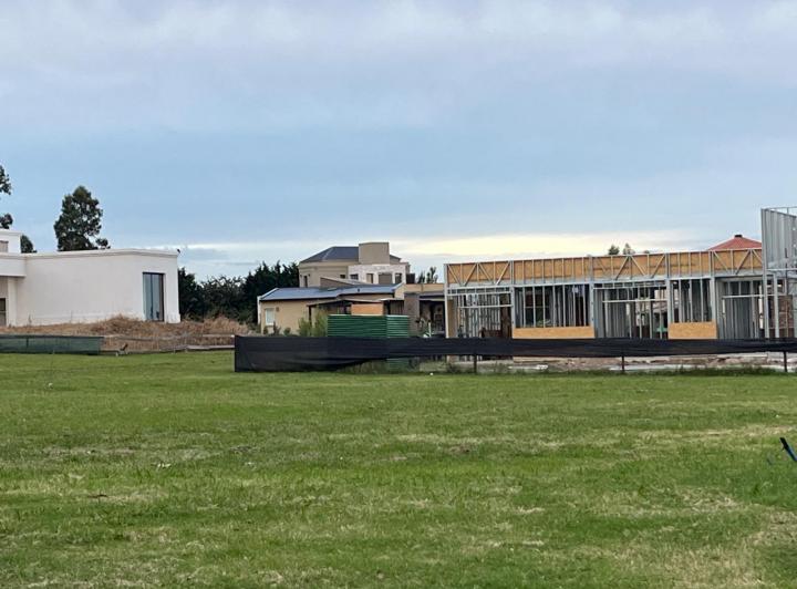 Terreno · 600m²