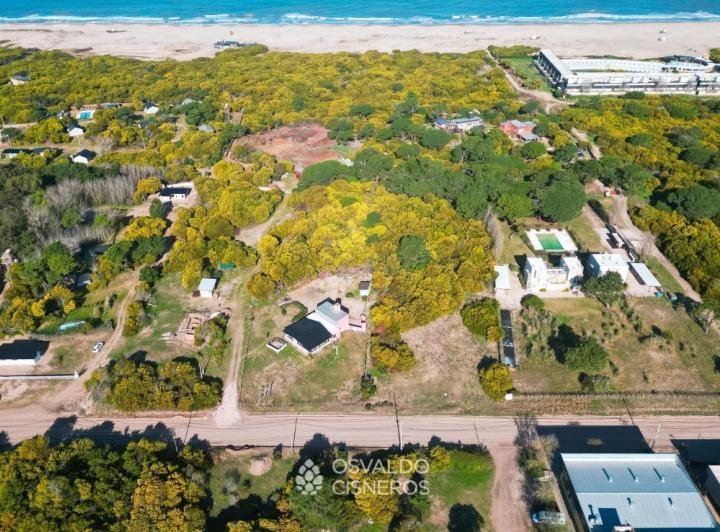 Terreno · 226m²