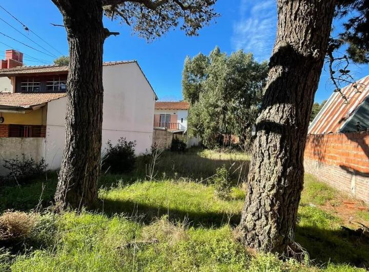 Terreno · 400m²