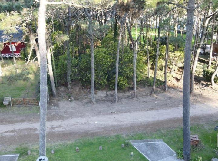 Terreno · 975m²