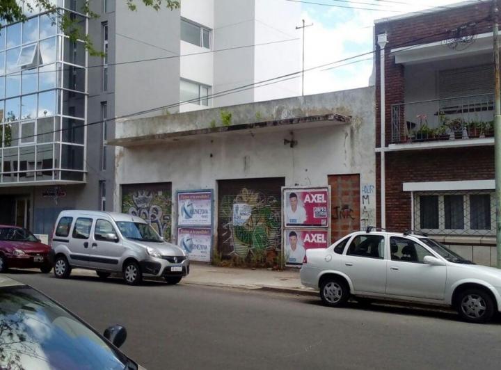 Terreno · 180m²