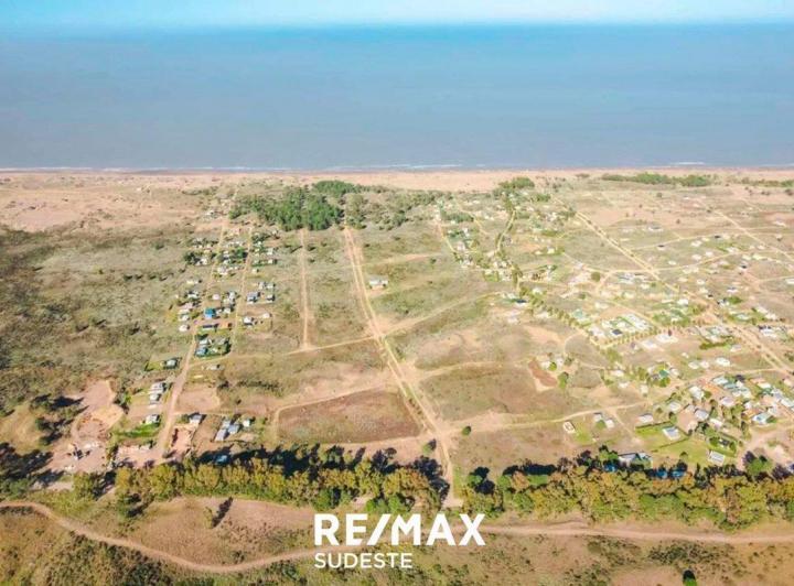 Terreno · 749m²