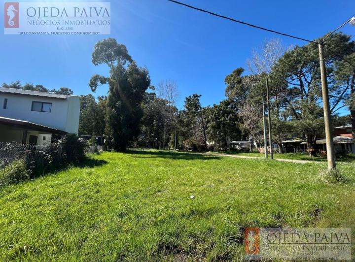 Terreno · 400m²