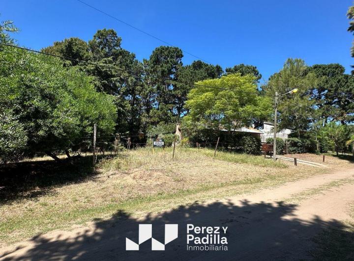 Terreno · 450m²