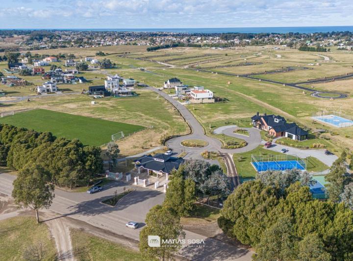 Terreno · 791m²