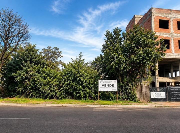 Terreno · 562m²