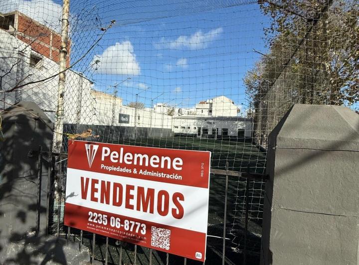 Terreno · 750m²