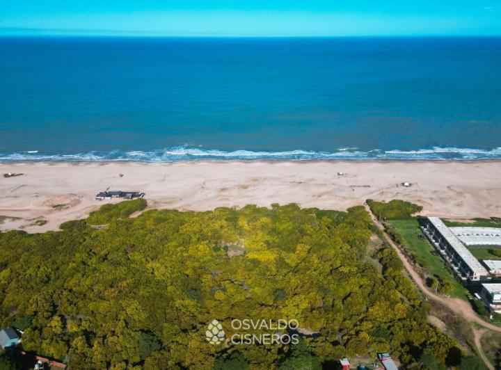 Terreno · 6543m²