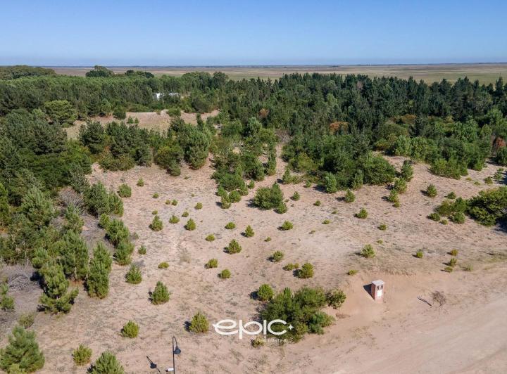 Terreno · 1050m²