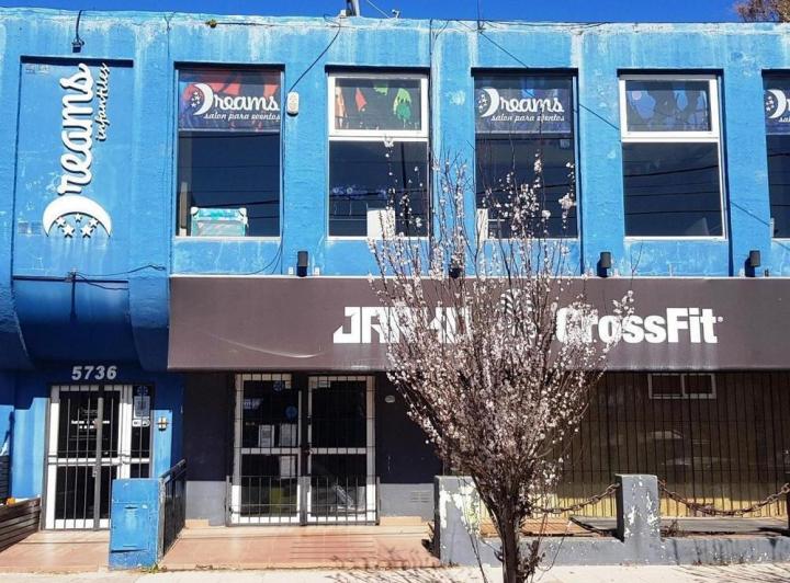 Local comercial · 1144m²