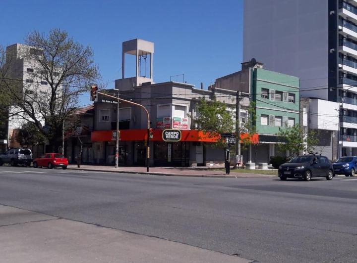 Local comercial · 340m²