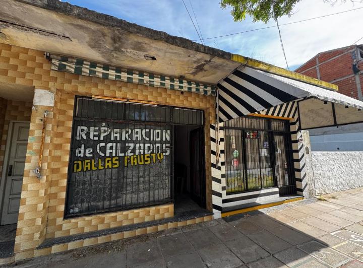 Local comercial · 44m²