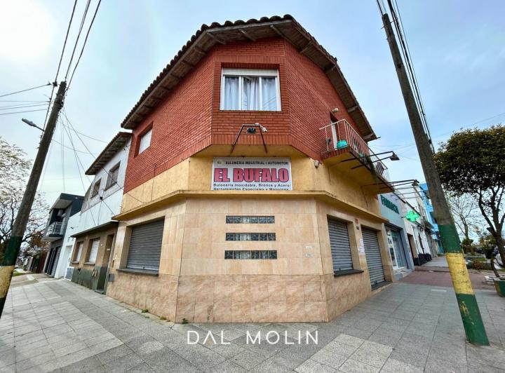 Local comercial · 61m² · 3 Ambientes