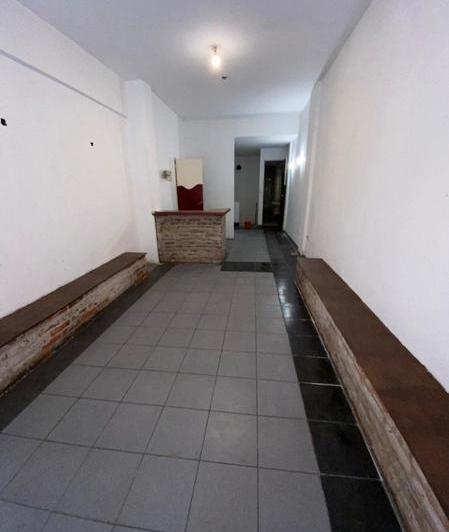 Local comercial · 61m² · 1 Ambiente