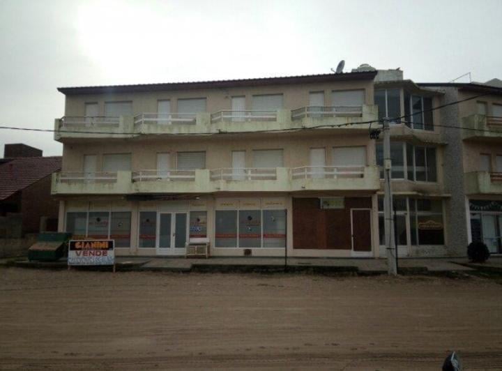 Local comercial · 165m²