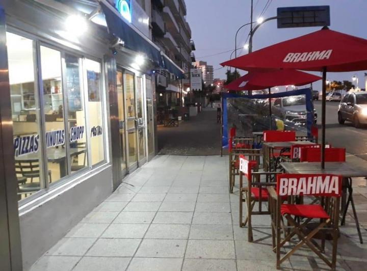 Local comercial · 200m² · 1 Ambiente · 1 Cochera