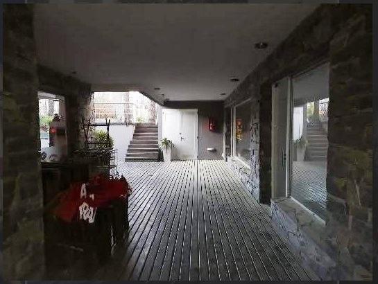 Local comercial · 44m² · 1 Ambiente · 1 Cochera