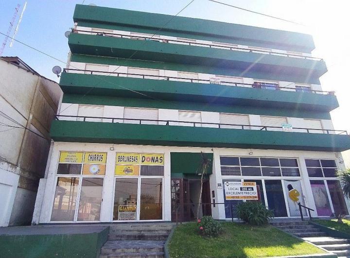 Local comercial · 105m²