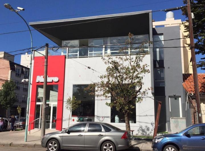 Local comercial · 340m²