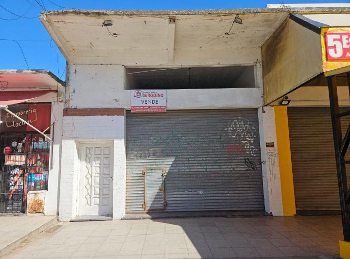 Local comercial · 99m²