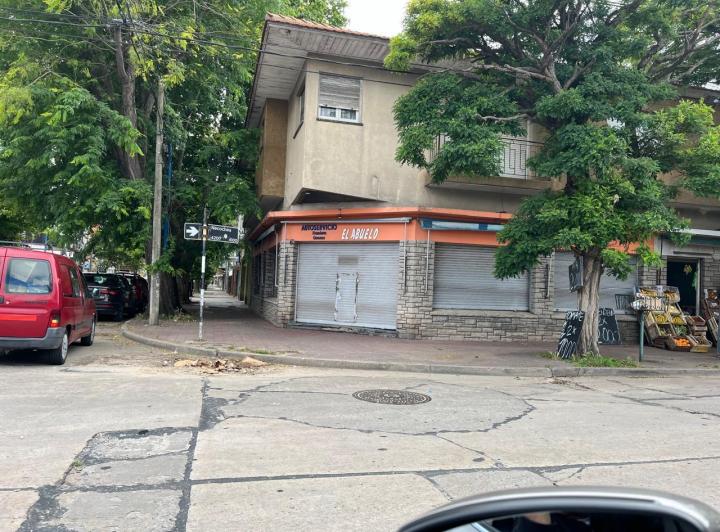 Local comercial · 150m²