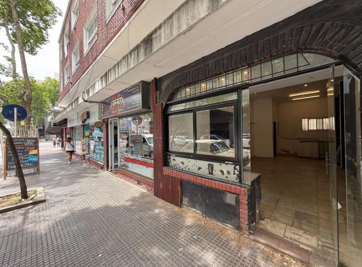Local comercial · 25m²