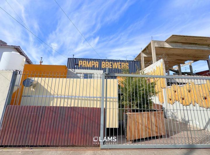 Local comercial · 251m² · 2 Ambientes